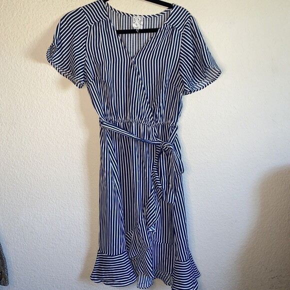 Naif wrap dress Ruffle V Neck Stripe Belted M city classy nautical boat - Picture 1 of 11